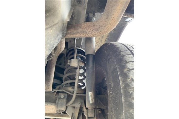 Recambio de amortiguador trasero derecho para jeep grand cherokee (wj/wg) 2.7 crd laredo referencia OEM IAM P52088950AF 2A18723A Recambio de amortiguador trasero derecho para jeep grand cherokee (wj/wg) 2.7 crd laredo referencia OEM IAM P52088950AF 2A18723A