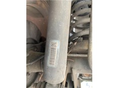 Recambio de amortiguador trasero izquierdo para jeep grand cherokee (wj/wg) 2.7 crd laredo referencia OEM IAM P52088950AF 2A1872