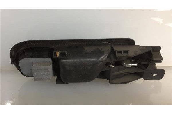Recambio de manilla int. puerta delantero izquierda para volkswagen golf iv berlina (1j1) 1.9 tdi referencia OEM IAM 3B1837113L 