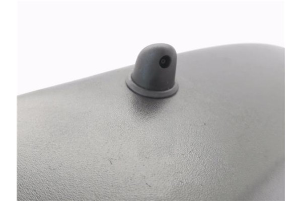 Recambio de puntera trasero izquierda para opel vivaro 2.0 cdti referencia OEM IAM 8200011485  