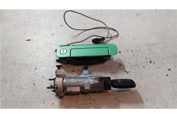 Recambio de llave para audi a4 berlina (b5) 2.6 referencia OEM IAM 4D0205851E  