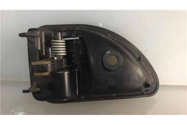 Recambio de manilla int. puerta delantero derecha para renault kangoo i (f/kc0) d 65 1.9 (kc0e, kc02, kc0j, kc0n) referencia OEM