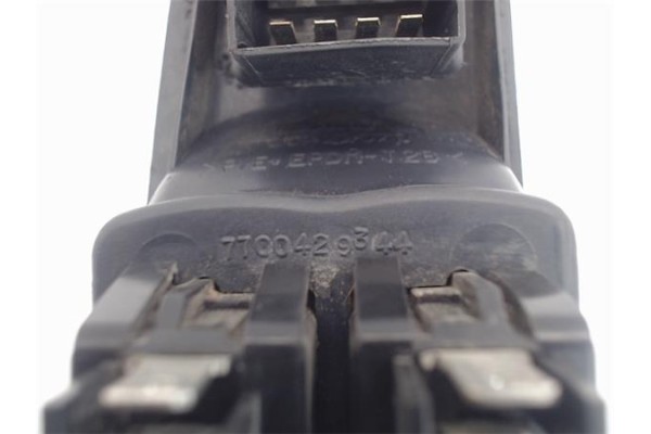 Recambio de mando elevalunas delantero izquierdo para renault megane i (ba0/1_) 1.4 16v (ba0d, ba1h, ba0w, ba10) referencia OEM 