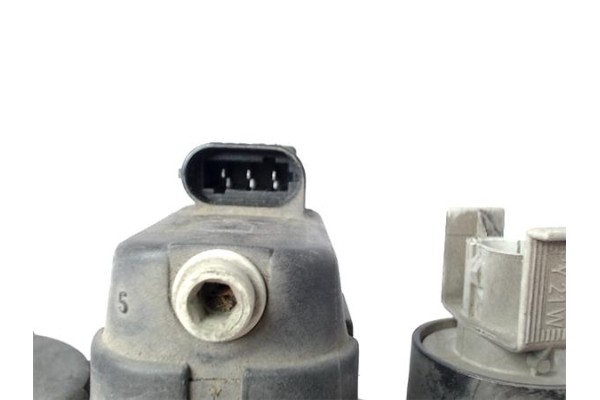 Recambio de faro delantero izquierdo para renault megane i fase 2 berlina (ba0) referencia OEM IAM 7700427874D 67743610 