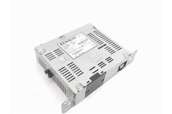Recambio de navegador para renault grand scenic iv 1.2 tce referencia OEM IAM 281158174R Recambio de navegador para renault grand scenic iv 1.2 tce referencia OEM IAM 281158174R