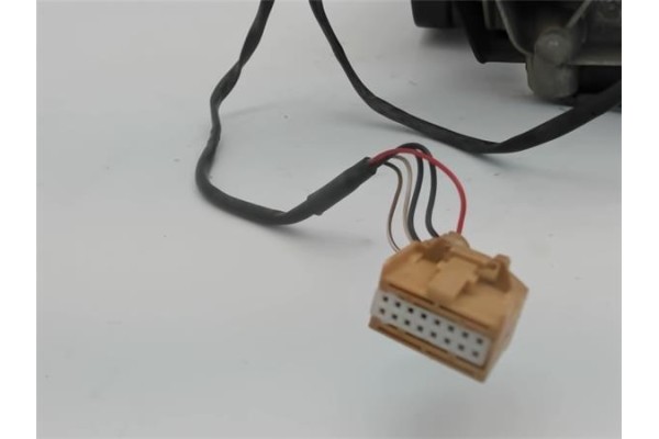 Recambio de retrovisor electrico izquierdo para audi a4 avant (8e) 1.9 tdi referencia OEM IAM   