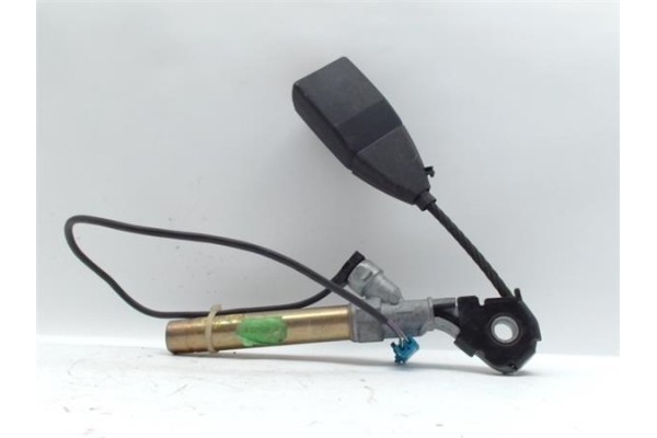 Recambio de enganche cinturon para renault clio ii fase i (b/cbo)(1998) 1.9 d mtv [1,9 ltr. - 47 kw diesel] referencia OEM IAM  