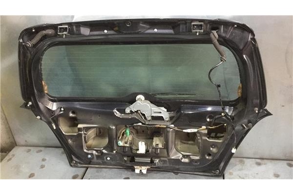 Recambio de porton trasero para suzuki swift iii (sg) 1.3 referencia OEM IAM 6910063J33  