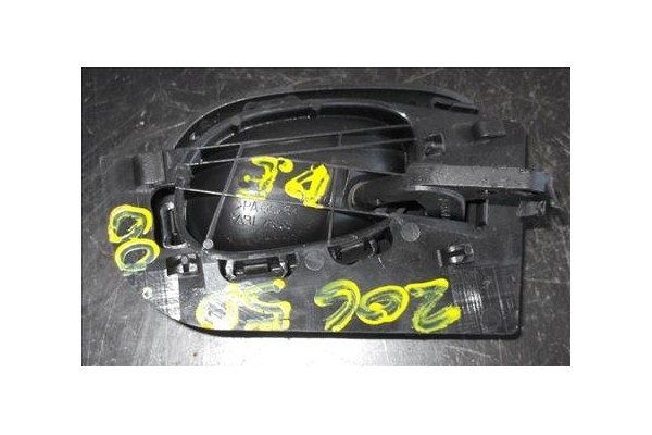 Recambio de manilla int. puerta delantero izquierda para peugeot 206 1.9 d referencia OEM IAM   
