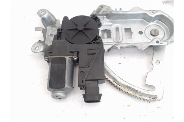 Recambio de mecanismo elevalunas delantero derecho para opel corsa c referencia OEM IAM   