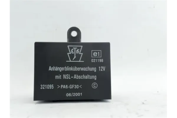 Recambio de centralita control enganche remolque para mercedes-benz v -clase (638) 2.2 v 220 cdi (638.294) referencia OEM IAM 01