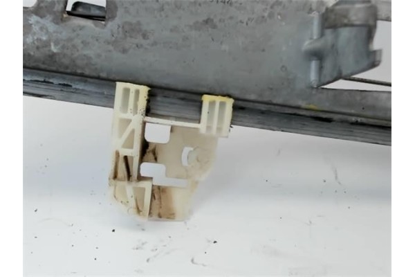 Recambio de mecanismo elevalunas delantero derecho para renault scenic ii (jm) referencia OEM IAM   