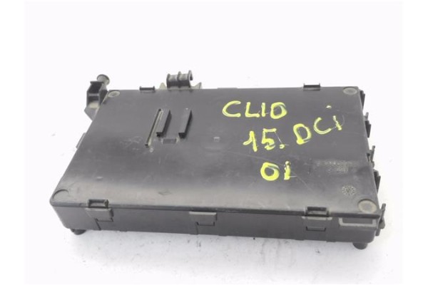 Recambio de centralita para renault clio iii 1.5 dci referencia OEM IAM 8200065817A 216589645D 