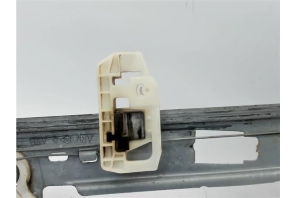 Recambio de mecanismo elevalunas delantero derecho para renault scenic ii (jm) referencia OEM IAM   