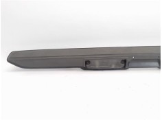 Recambio de moldura porton trasero para nissan vanette furgón (c22) 2.0 d referencia OEM IAM 9081011C00 65021 