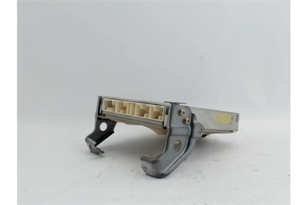 Recambio de centralita para toyota corolla (e12) 2.0 d-4d referencia OEM IAM 8987120030 1310001041 