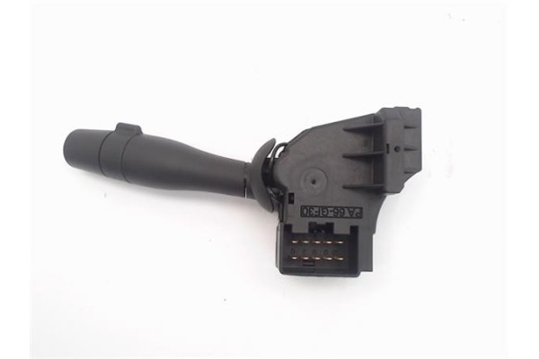 Recambio de mando limpiaparabrisas para jaguar x-type 2.0 d executive referencia OEM IAM PA66GF30  