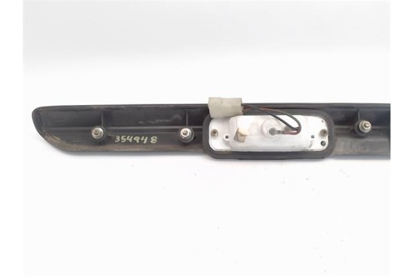 Recambio de moldura porton trasero para nissan vanette furgón (c22) 2.0 d referencia OEM IAM 9081011C00 65021 
