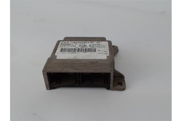 Recambio de centralita para peugeot 207 1.4 urban referencia OEM IAM 9663593480 0285010112 