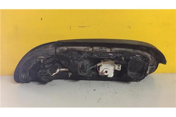 Recambio de piloto trasero derecho para nissan 100 nx (b13) 1.6 básico referencia OEM IAM 22063332  