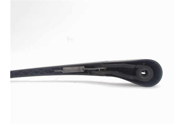 Recambio de brazo limpiaparabrisas trasero para audi a6 berlina (4b2) 2.5 tdi referencia OEM IAM 8D9955407A 100036510 8D9955407 