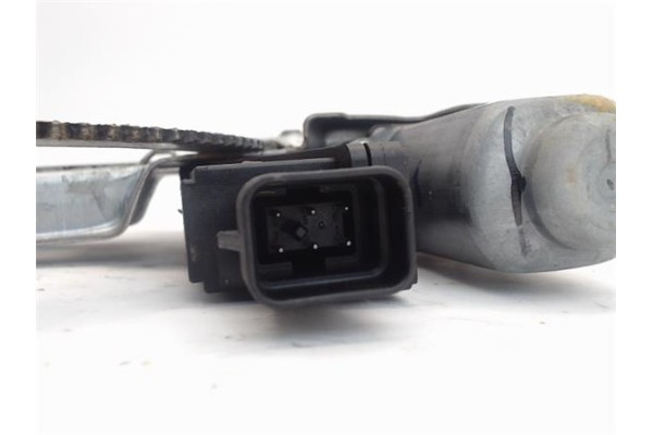 Recambio de mecanismo elevalunas delantero derecho para opel meriva referencia OEM IAM   