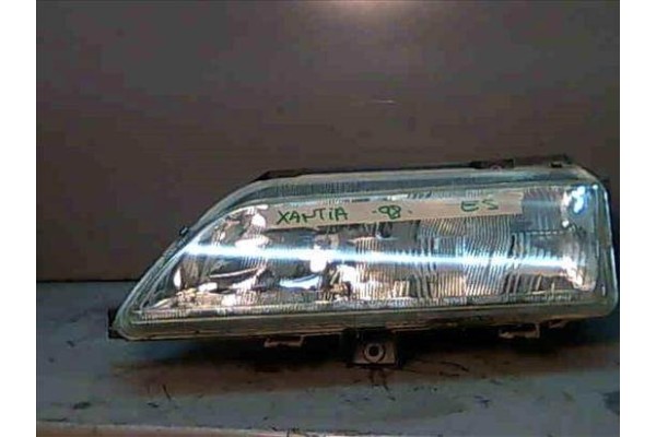 Recambio de faro delantero izquierdo para citroen xantia berlina 1.8 i 16v referencia OEM IAM 6204R9  