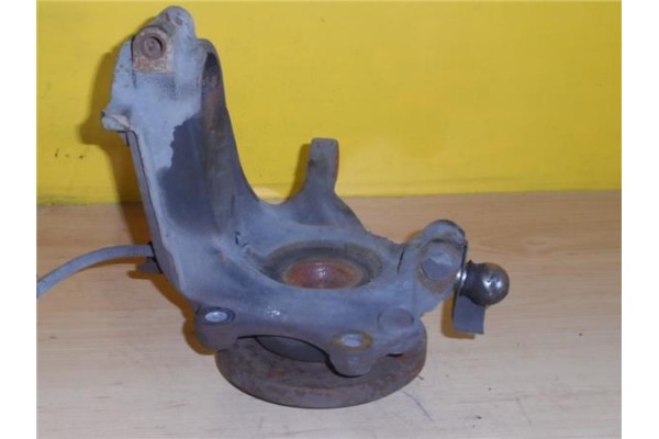 Recambio de mangueta delantero derecha para peugeot 207 1.4 urban referencia OEM IAM 1607557580  