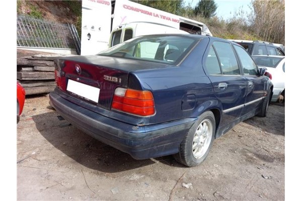 bmw serie 3 berlina (e36) del año 1997