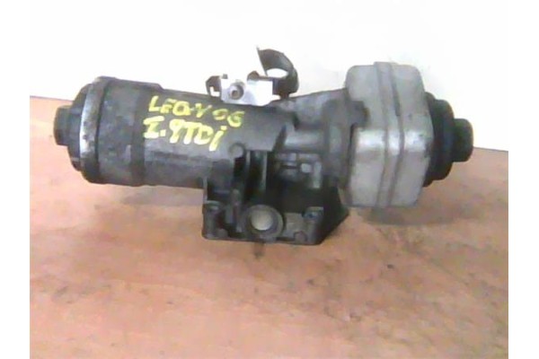 Recambio de enfriador aceite para seat leon (1p1) 1.9 tdi referencia OEM IAM 045115389J  