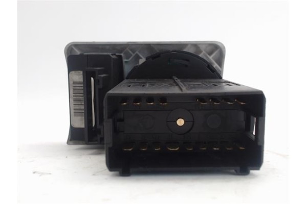 Recambio de mando de luces para audi a6 berlina (4b2) 2.5 tdi referencia OEM IAM BK74B1941531B  