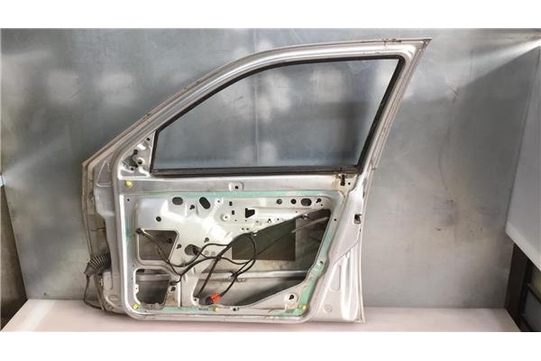 Recambio de puerta delantero derecha para seat ibiza (6k1) 1.4 referencia OEM IAM 6K4831052C  