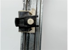 Recambio de mecanismo elevalunas delantero derecho para renault clio iii referencia OEM IAM 8200291147 LTRN71R 8200843597 , RENA