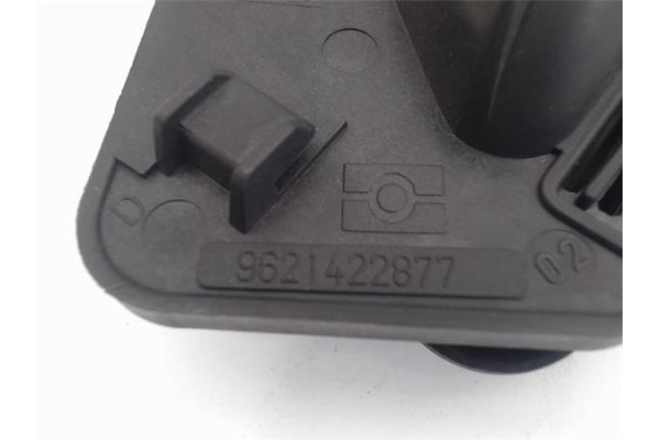 Recambio de manilla para citroen berlingo 1.9 d (mfdjy) referencia OEM IAM 9621422877  