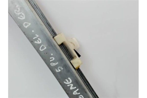 Recambio de mecanismo elevalunas delantero derecho para renault megane i classic (la0) referencia OEM IAM   