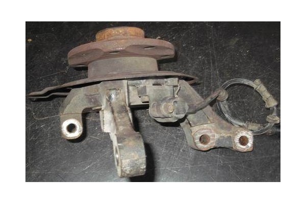 Recambio de mangueta delantero izquierda para opel corsa c 1.7 dti referencia OEM IAM 308038  