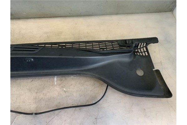Recambio de torpedo para citroen xsara picasso 2.0 hdi referencia OEM IAM 8251G8  