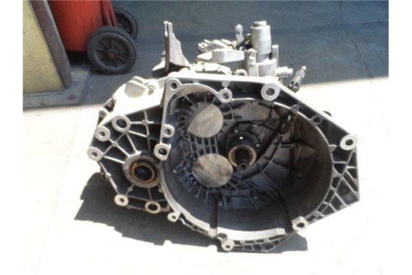 Recambio de caja cambios manual para opel insignia berlina 2.0 cdti referencia OEM IAM 55561696 0822680 GD01531 100352566Y F40 