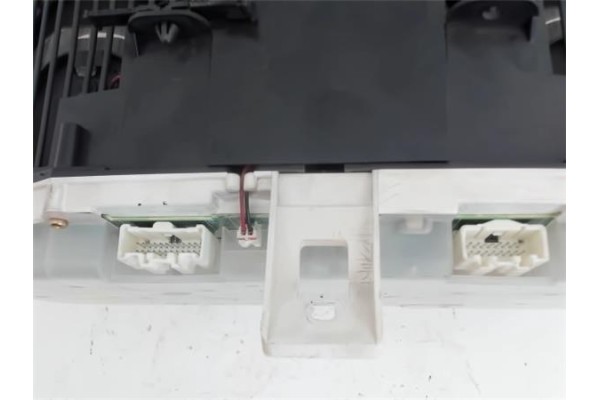 Recambio de cuadro completo para mazda 3 berlina (bk) 1.6 cd active+ xcite referencia OEM IAM 4SBN9KA  