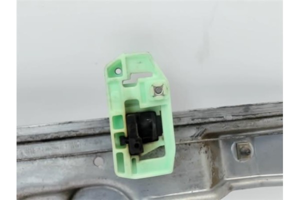 Recambio de mecanismo elevalunas delantero derecho para renault scenic ii (jm) referencia OEM IAM   