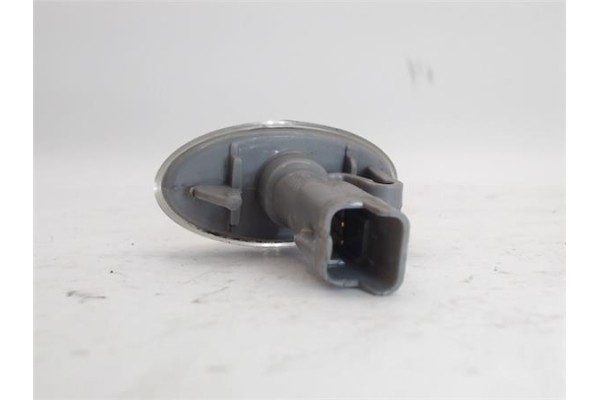 Recambio de piloto intermitente lat. delantero derecho para peugeot 206 1.4 hdi eco 70 referencia OEM IAM 632574 FL0052 632570 ,