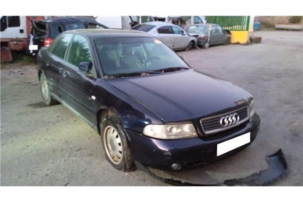 audi a4 berlina (b5) del año 2000