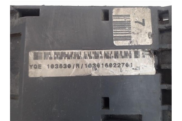Recambio de caja fusibles/rele para land rover freelander (ln) 2.0 di referencia OEM IAM YQE103530  