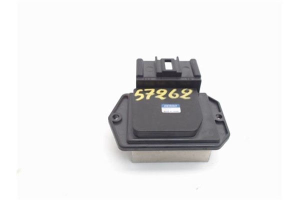 Recambio de regulador ventilador climatizacion para toyota corolla (e12) 2.0 d-4d referencia OEM IAM 499300  