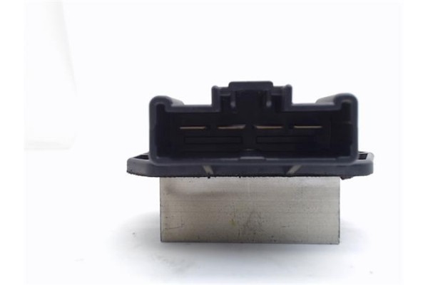 Recambio de regulador ventilador climatizacion para toyota corolla (e12) 2.0 d-4d referencia OEM IAM 499300  