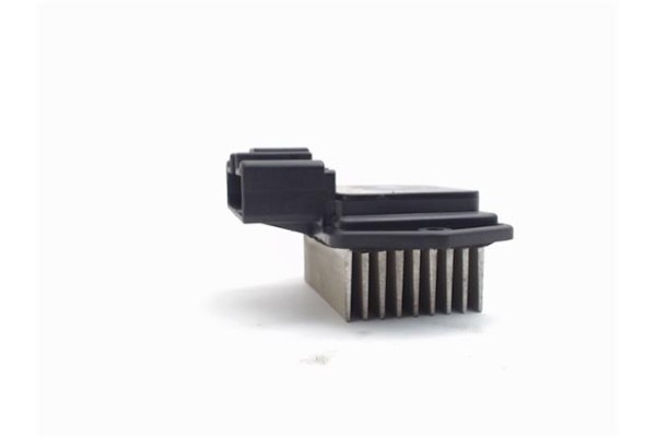 Recambio de regulador ventilador climatizacion para toyota corolla (e12) 2.0 d-4d referencia OEM IAM 499300  