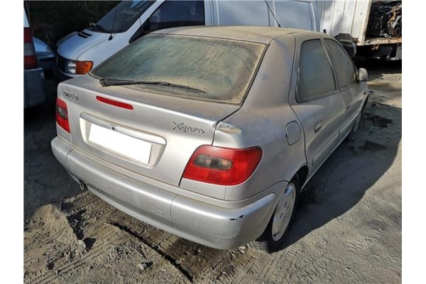 citroen xsara berlina (1997) del año 