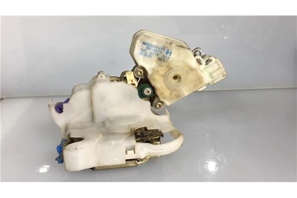 Recambio de cierre electromagnetico delantero derecho para nissan x-trail (t30) 2.2 comfort referencia OEM IAM 80552AA200 89A910