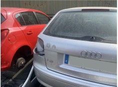 Recambio de porton trasero para audi a3 (8p1) 2.0 fsi ambiente referencia OEM IAM 8P3827023AC  