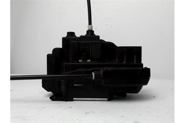 Recambio de cerradura puerta delantero derecha para nissan micra (k12e) 1.4 16v referencia OEM IAM 80500AX111  